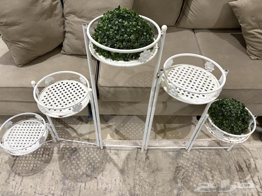 Expandable decor64537546756097112