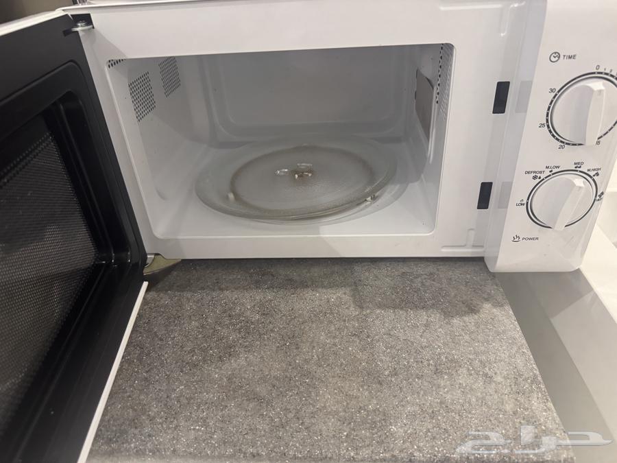 Exit KSA Sale - Microwave and Toaster64540779942274111