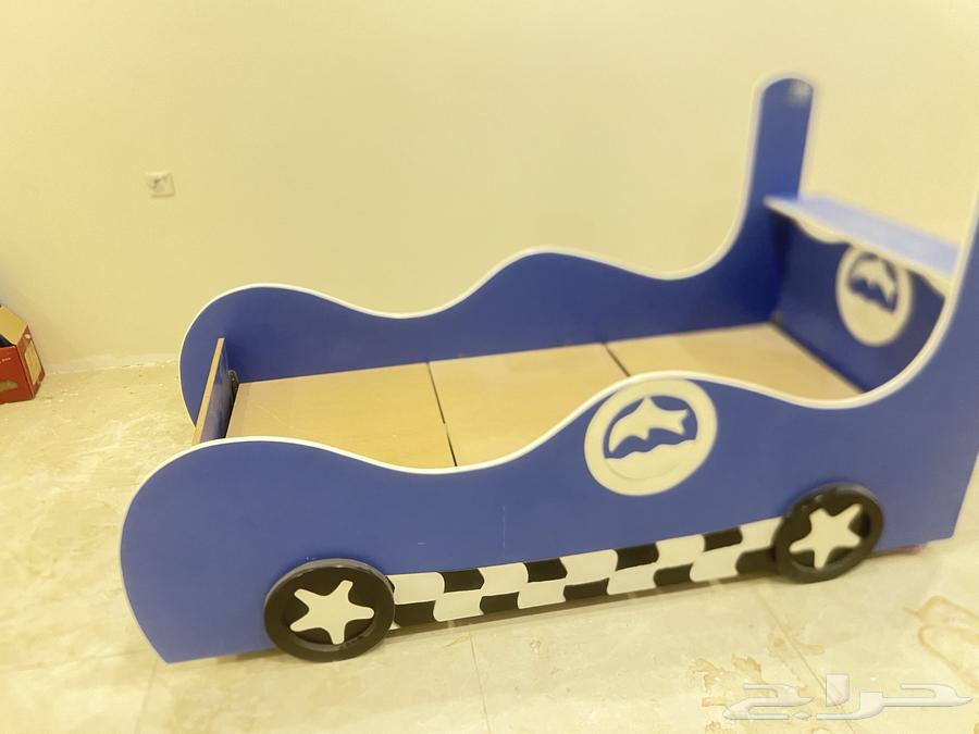 سرير للبيع64540680686082110