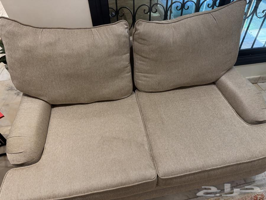 طقم كنب أمريكي 3 قطع لعشرة أشخاص بحالة ممتازة64538795089667112