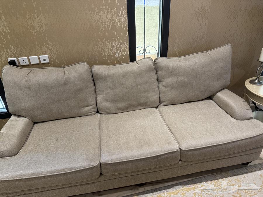 طقم كنب أمريكي 3 قطع لعشرة أشخاص بحالة ممتازة64538795089667111