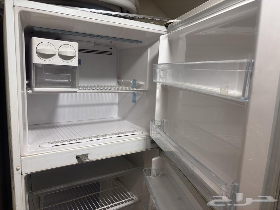 ثلاجة هيتاشي 13.9 قدم بحالة ممتازة مع محول كهرباء ياباني64535778842626111