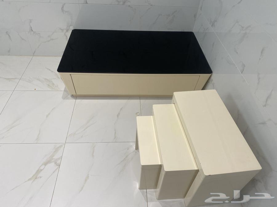 Service tables with accessories64538063779843110