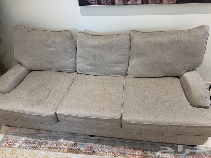 طقم كنب أمريكي 3 قطع لعشرة أشخاص بحالة ممتازة64538795089667110