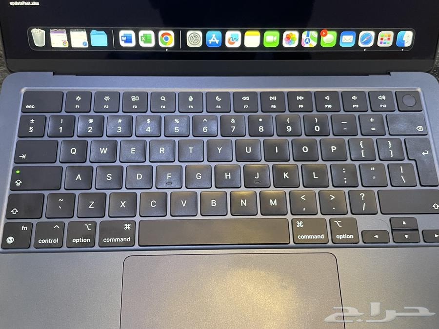 ماك بوك64537867959937113