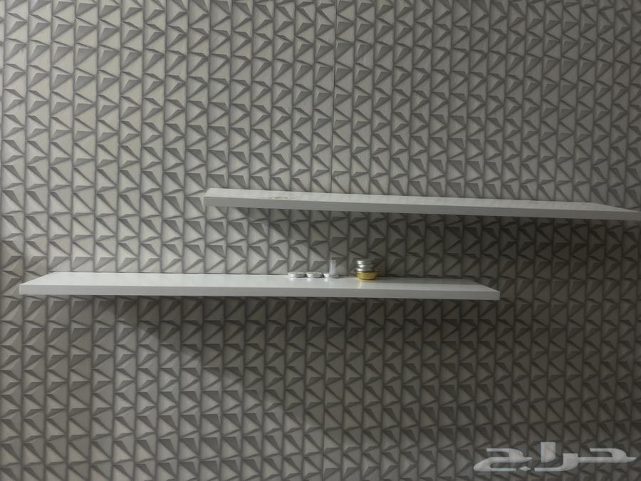 Entryway and table for sale64542217948289112