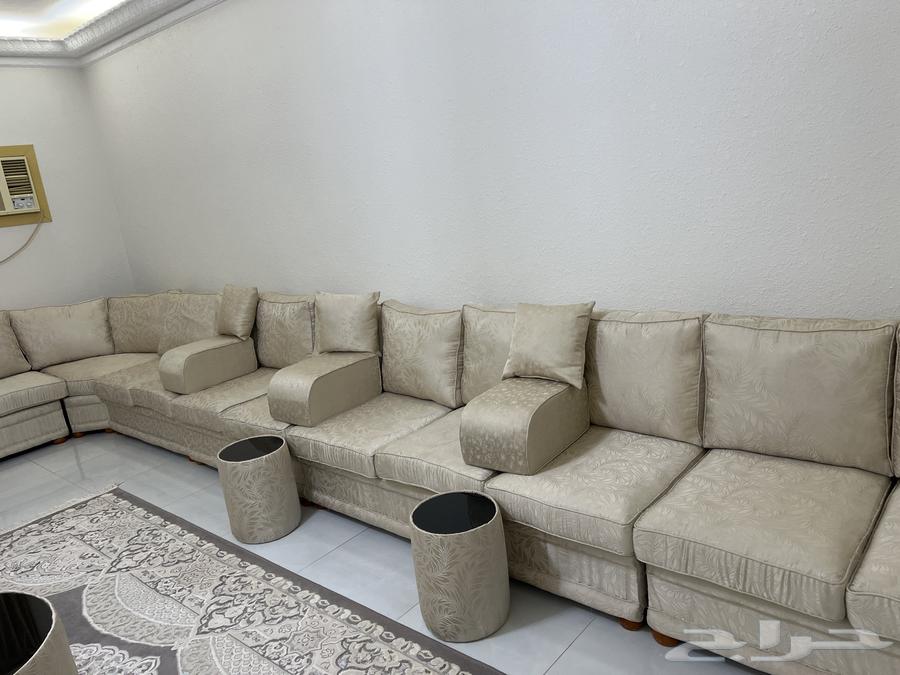 اثاث للبيع ( مجلس )64541179476353111