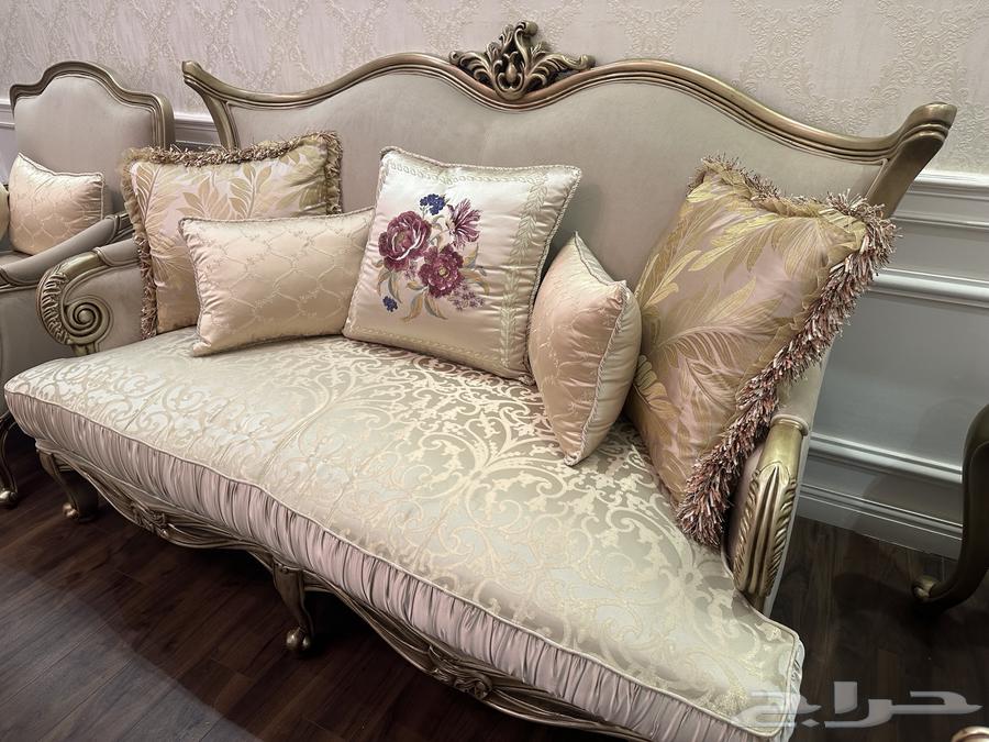 كنب صالون أو مجلس ضيوف للبيع64539316315522111