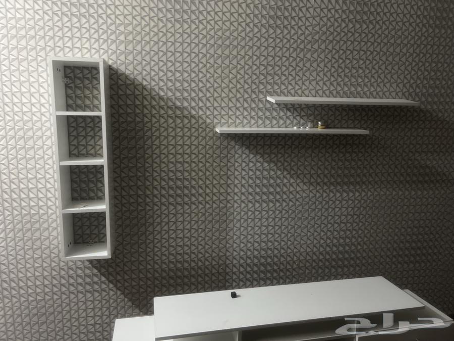 Entryway and table for sale64542217948289113