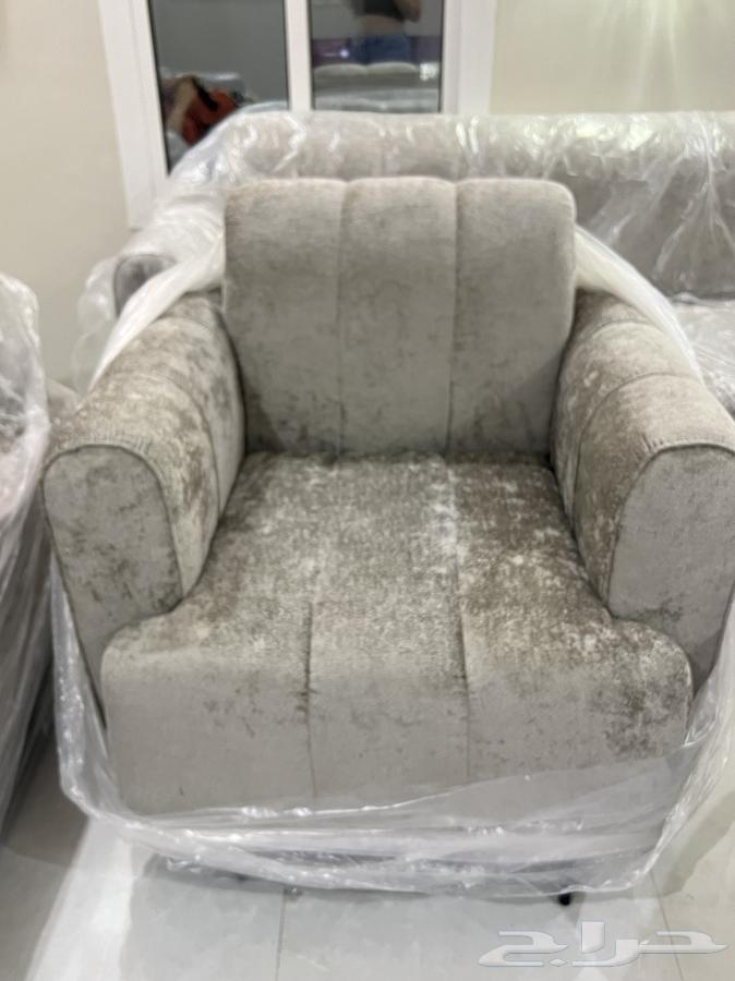 كنبتين نظيييقه جدا جدا جديد بكيسها64535349748865112