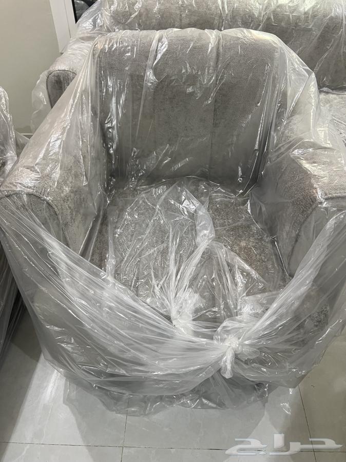 كنبتين نظيييقه جدا جدا جديد بكيسها64535349748865113