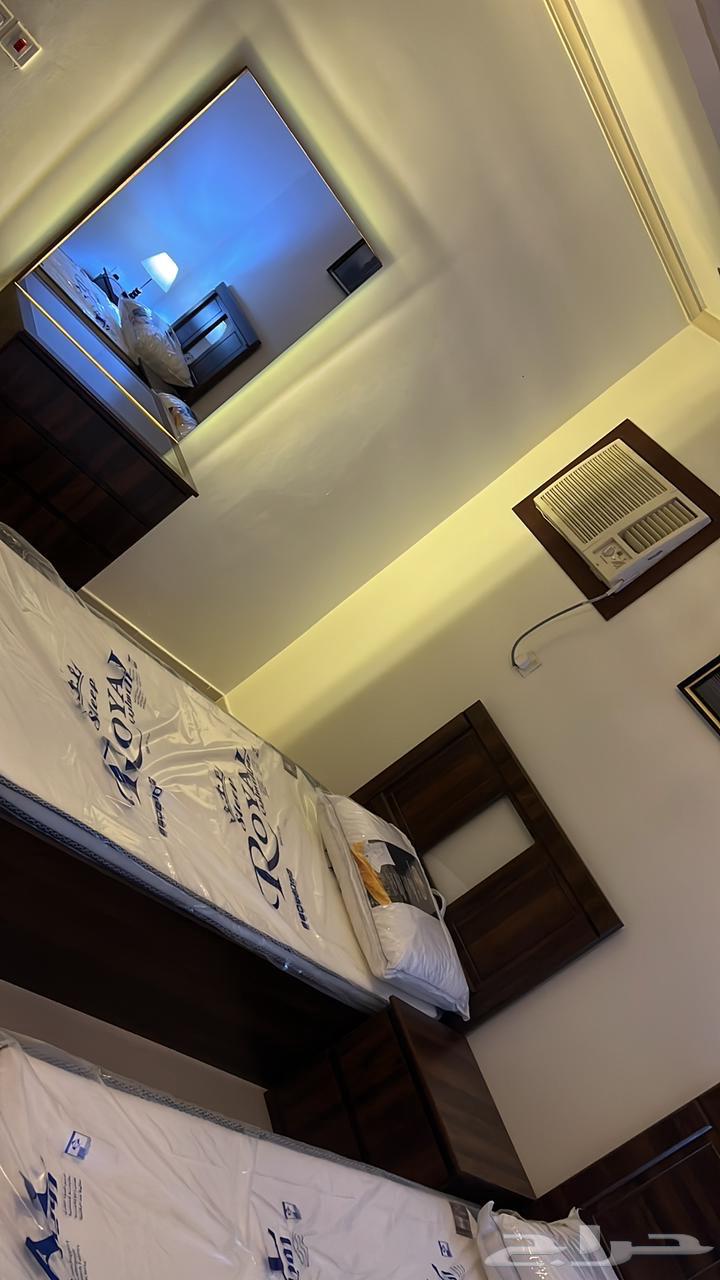 غرفة نوم64536697026178113