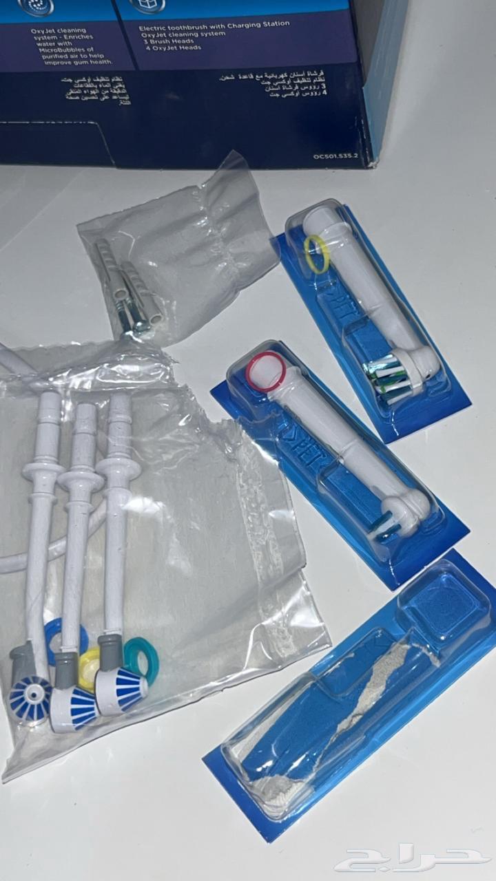 اورال بي بخاخ ماء اوكسي وفرشاة64537240423553110
