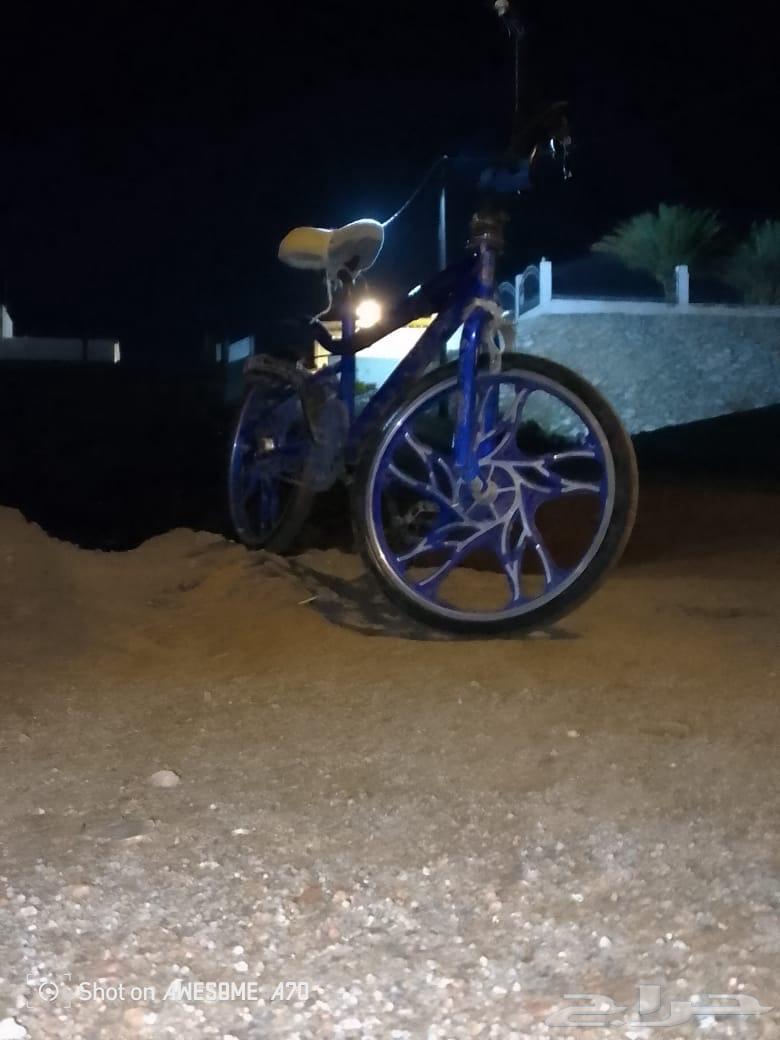 Bicycle for sale, size 20, with suspension tires, doesn't complain about anything64542884574210111