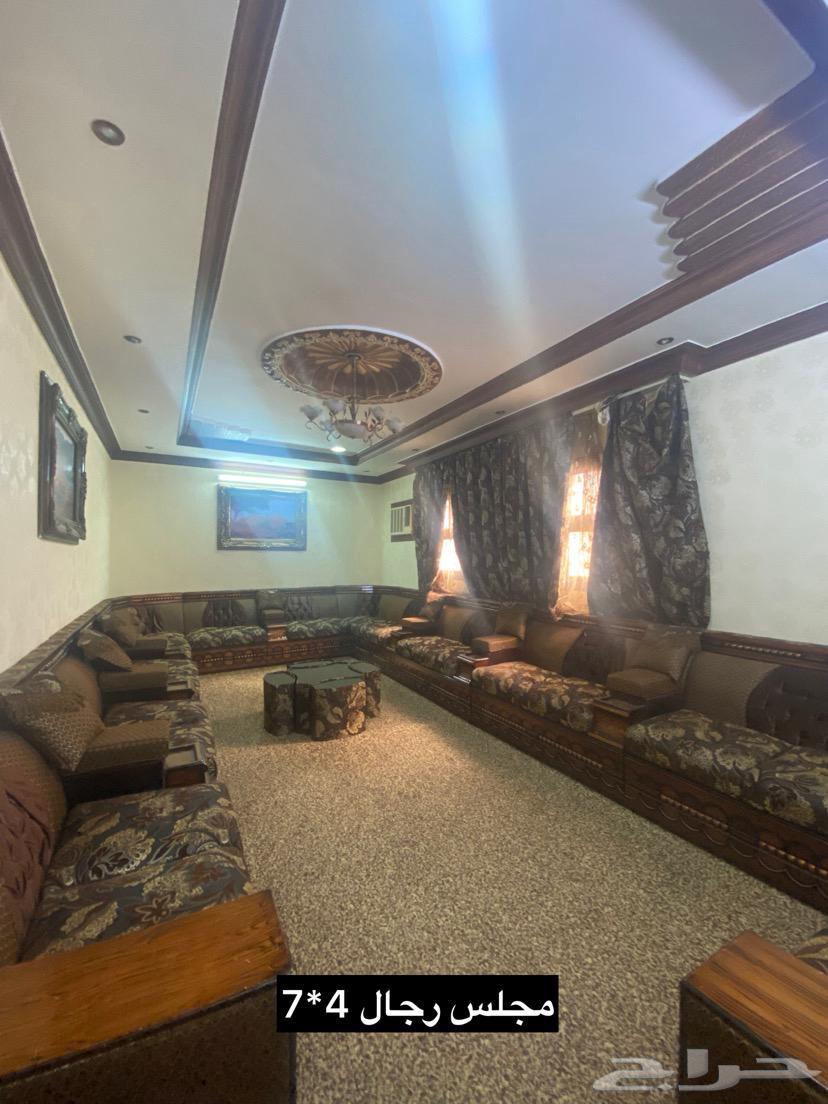 كنبات مستخدمه ونضيفه جدا  للبيع64540751476611111