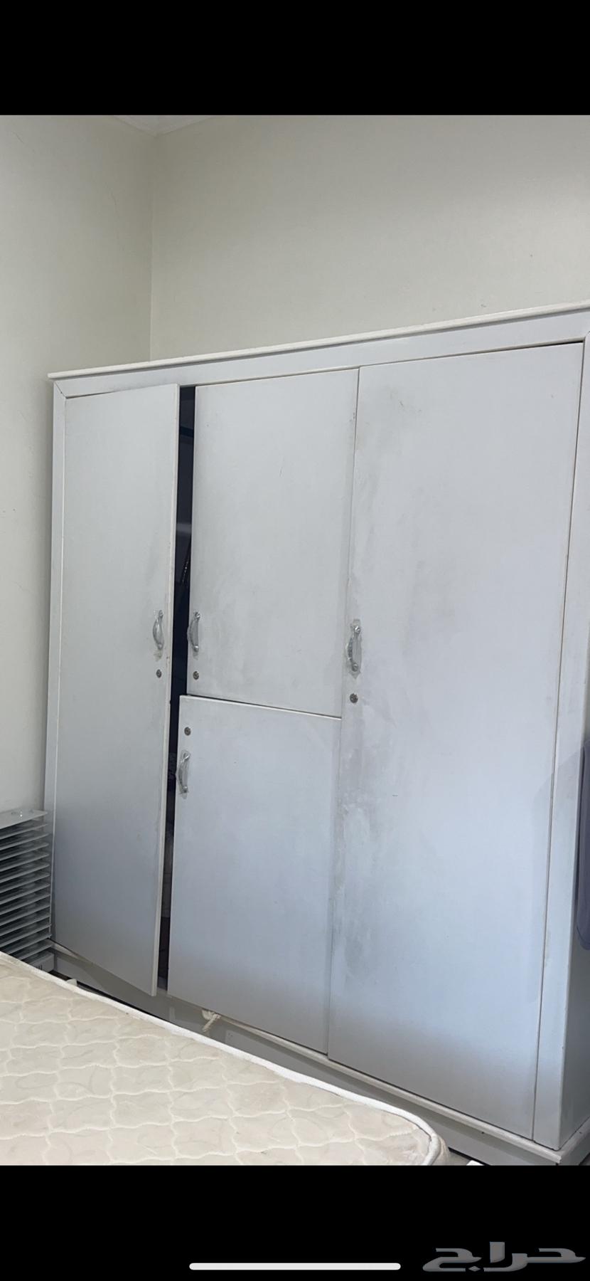 Single and a half white bedroom set with bed, wardrobe, and foam for sale64542700311937110