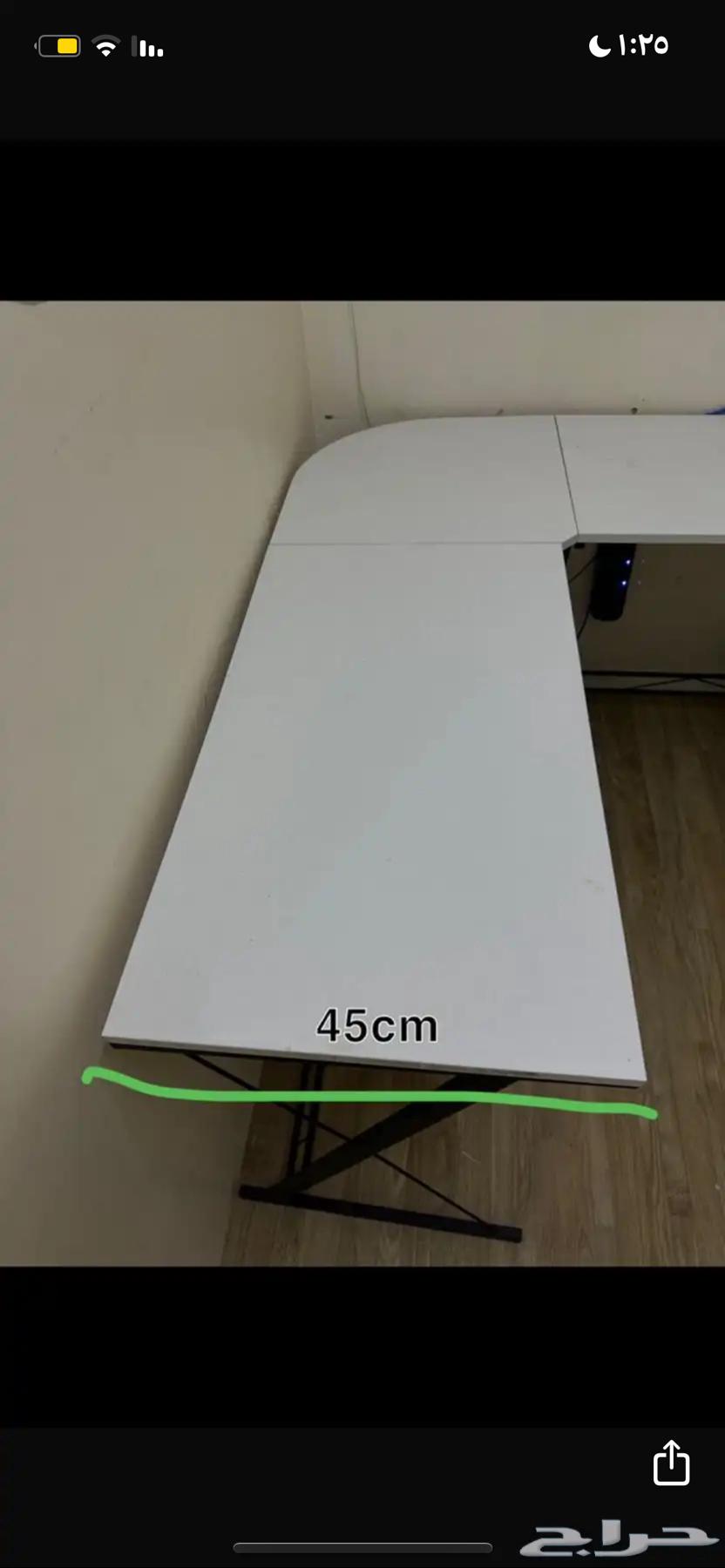 L-shaped table64537867937537110
