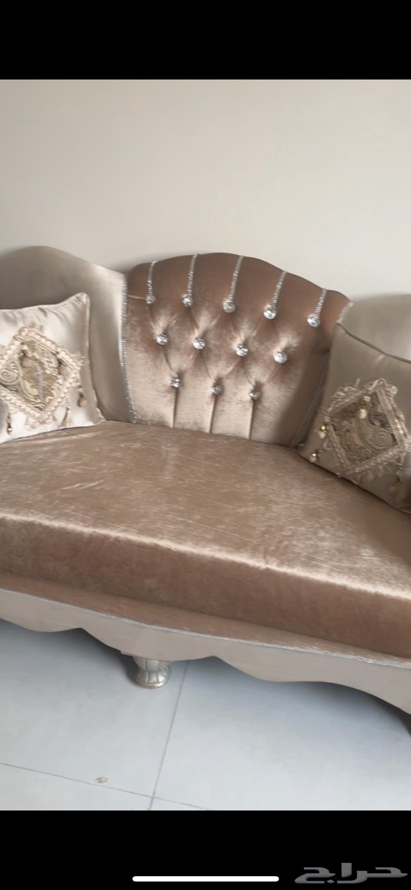 Clean sofa enough for 7 people64538260659073111