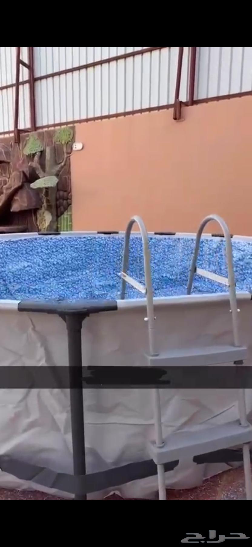 Portable swimming pool64541378807554112