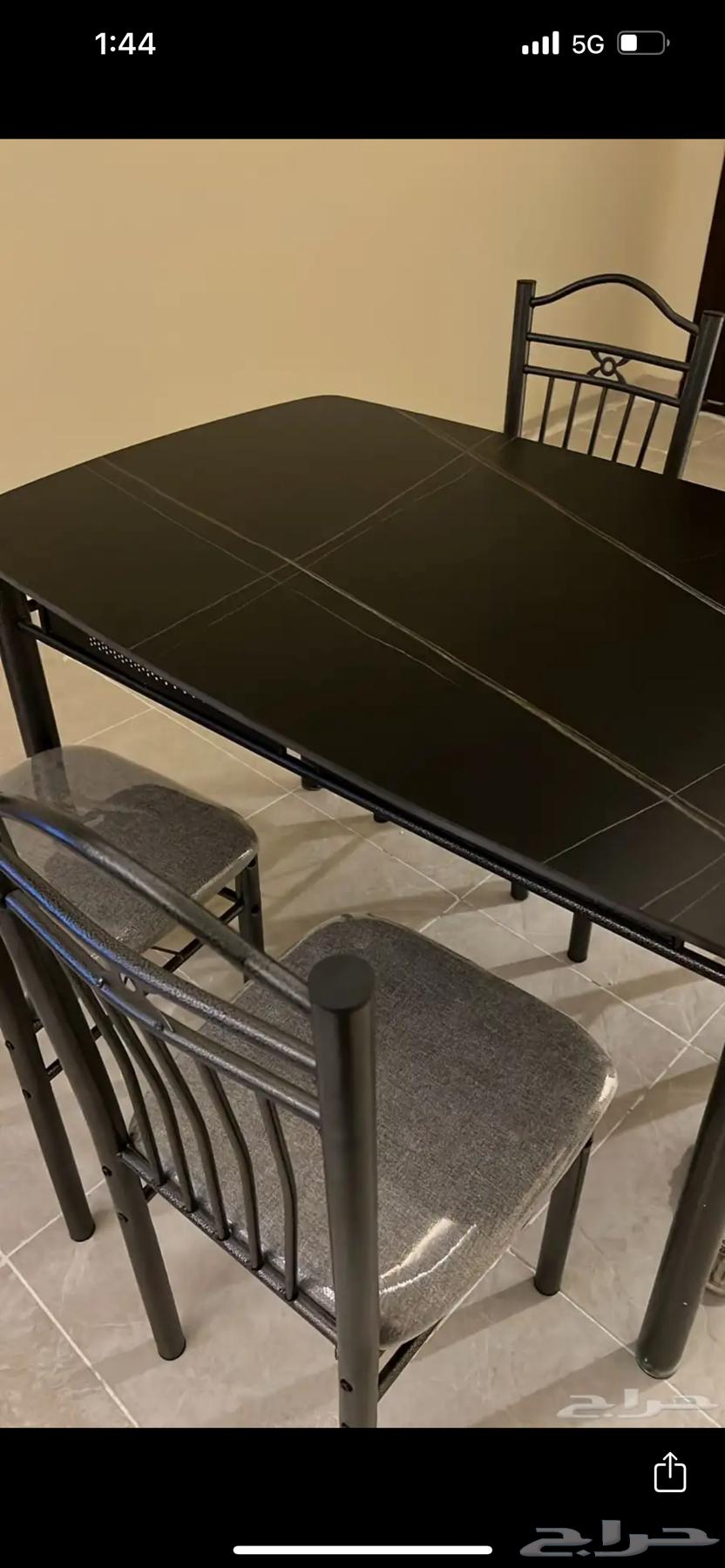 Dining table64535499464835111