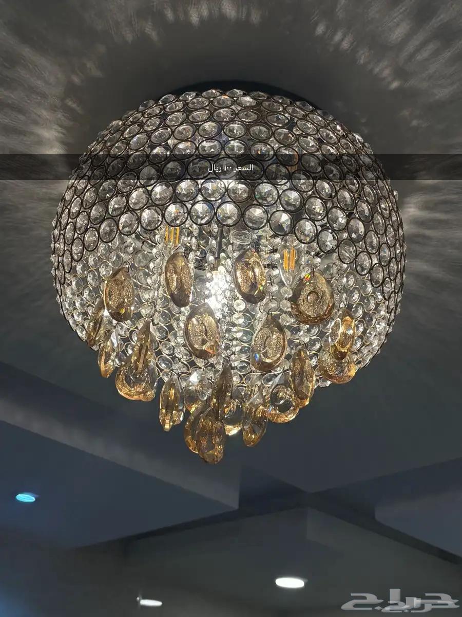 Various items for sale: chandeliers, guest tables, double bed sheets, wall clocks64543054615937110