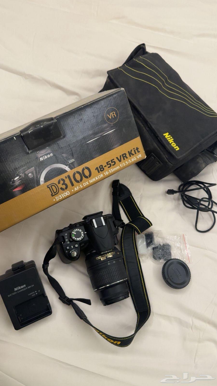 Nikon D3100 Camera with VR 18-55mm Lens, Complete Accessories64536892113921110