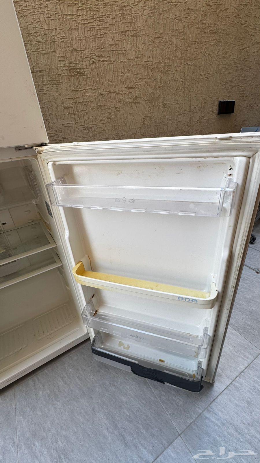 ثلاجة LG كهرباء 110 للبيع64538401176066114