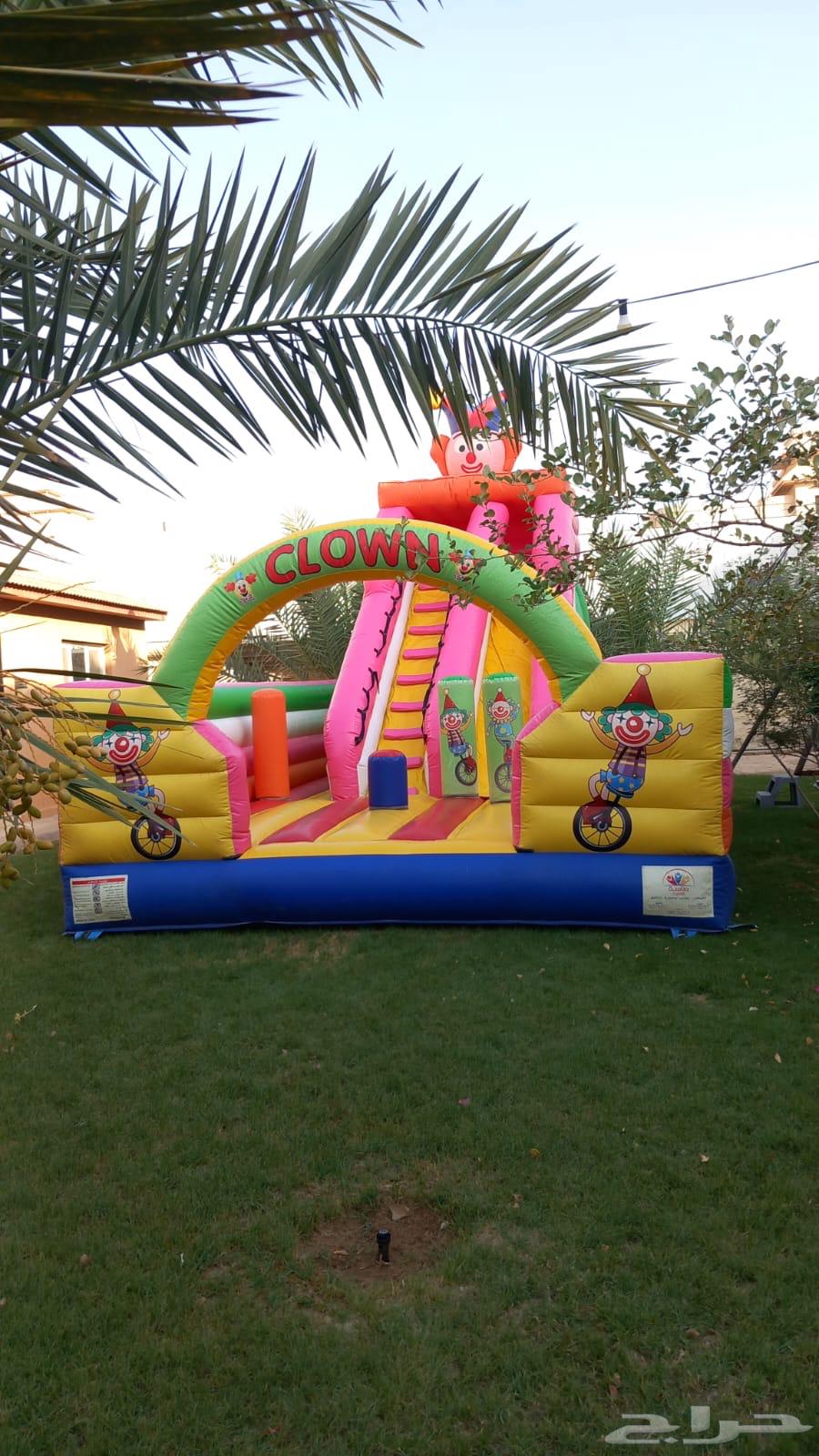 For sale used and clean slide tent with unique design64535889601027112