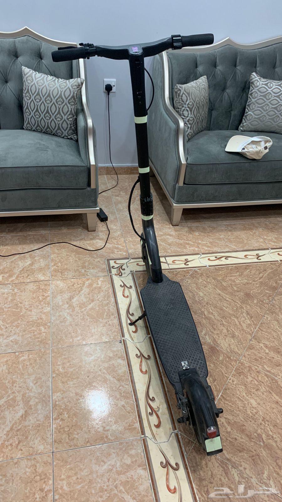 سكوتر نظيف استخدام بسيط اقل من سنه64536515875201112