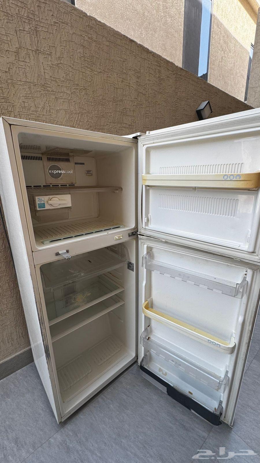 ثلاجة LG كهرباء 110 للبيع64538401176066110