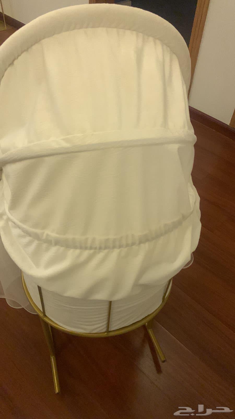 سرير أطفال شبه جديد64538690530691114