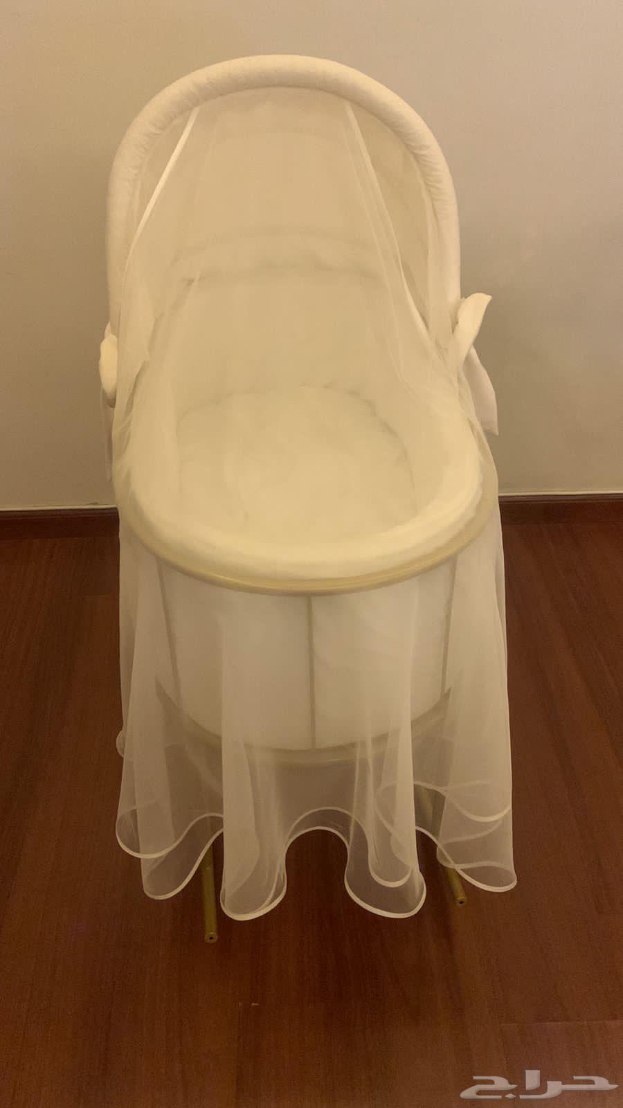 سرير أطفال شبه جديد64538690530691110