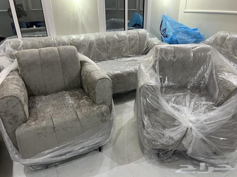 كنبتين نظيييقه جدا جدا جديد بكيسها64535349748865111