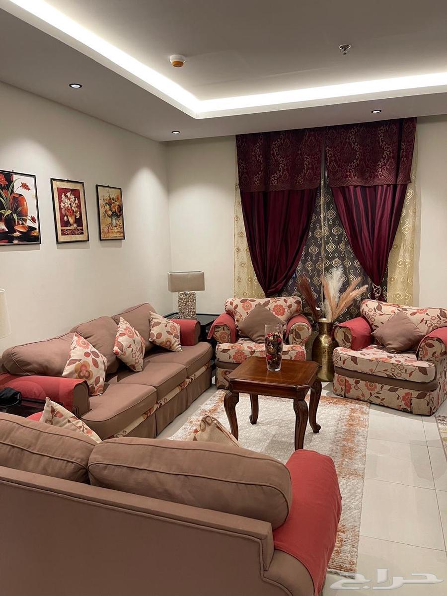 Sofa in excellent condition64538134630403112