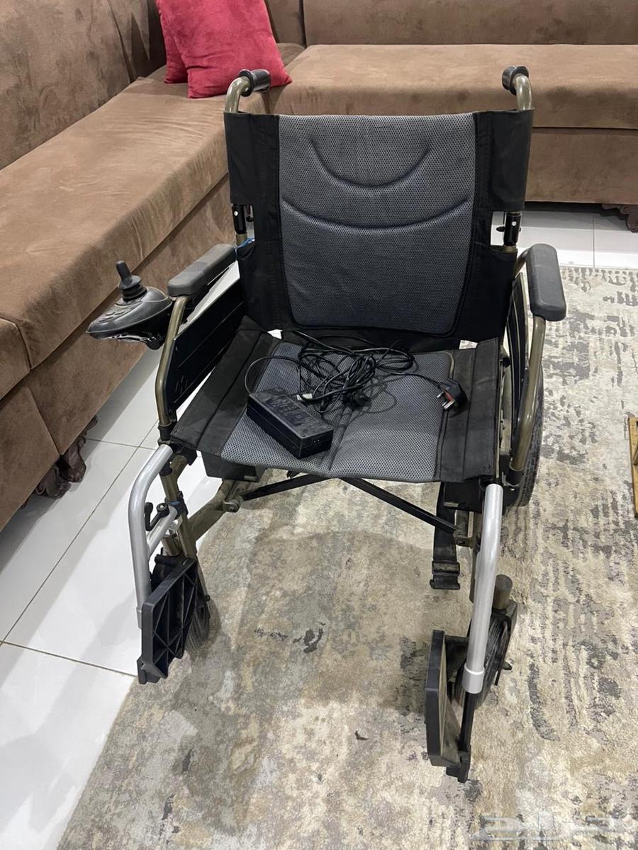كرسي كهربائي لذوي الاحتياجات الخاصة64543281181441110