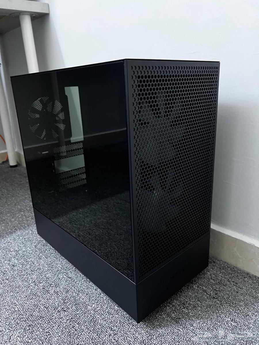 NZXT Case64537546680706110
