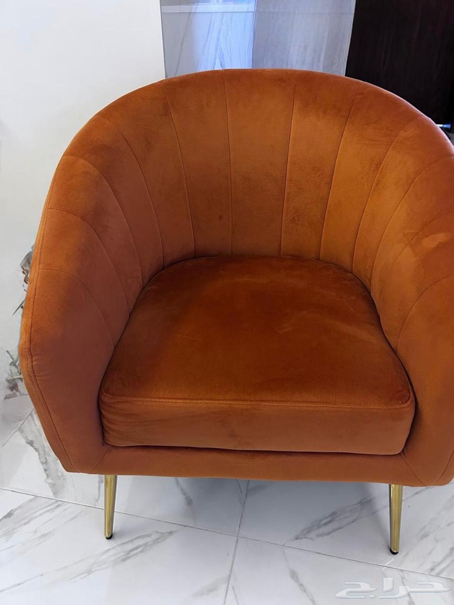 Two single luxury seating set chairs in excellent condition, used for two years64538260783363110