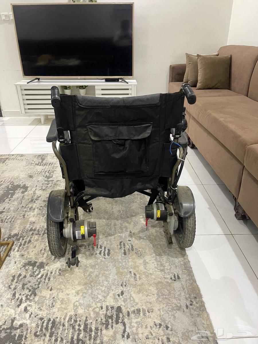 كرسي كهربائي لذوي الاحتياجات الخاصة64543281181441112