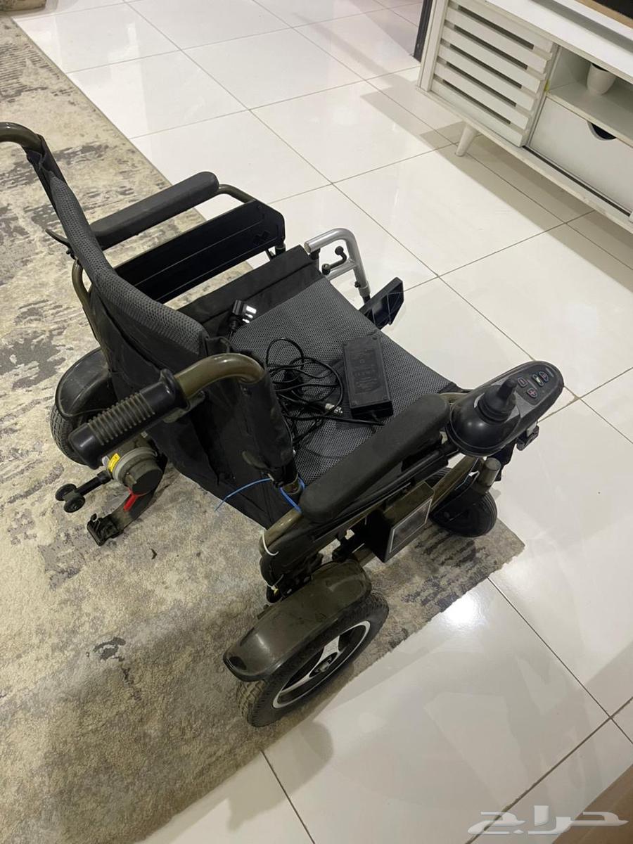 كرسي كهربائي لذوي الاحتياجات الخاصة64543281181441114
