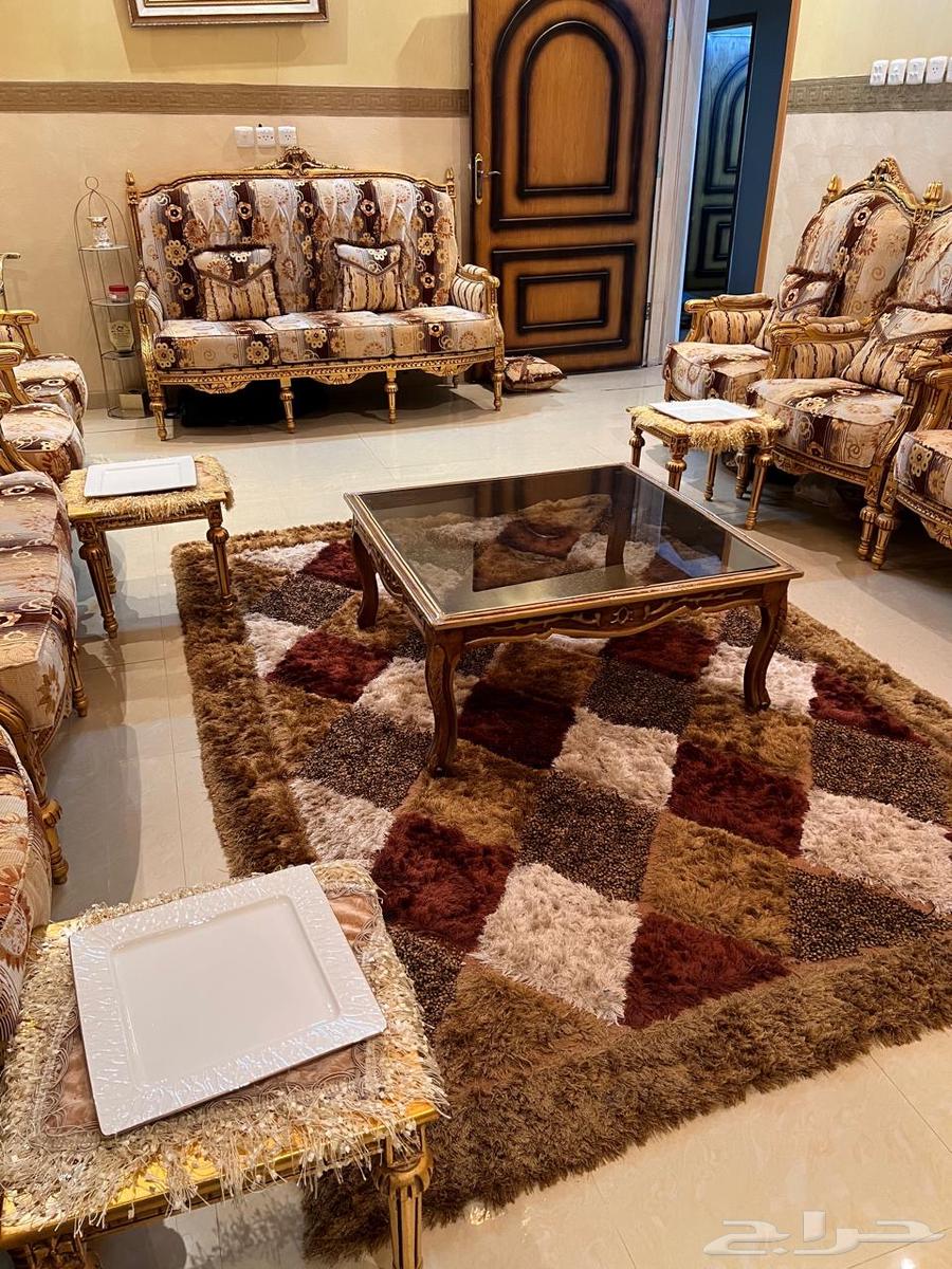 كنب مع طاولات للبيع64536210036225113