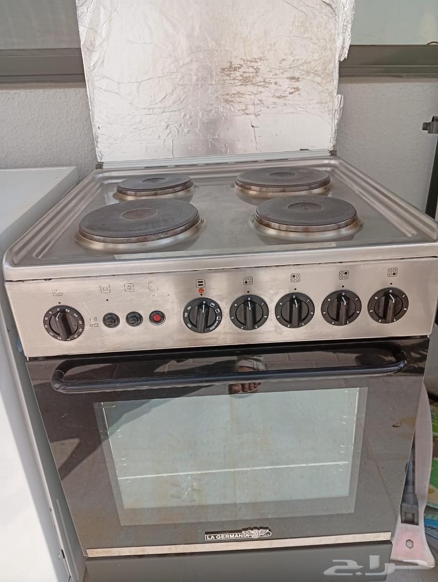 فرن كهربائي مستعمل بحالة جيدة للبيع التواصل عبر الخاص64536725197571111