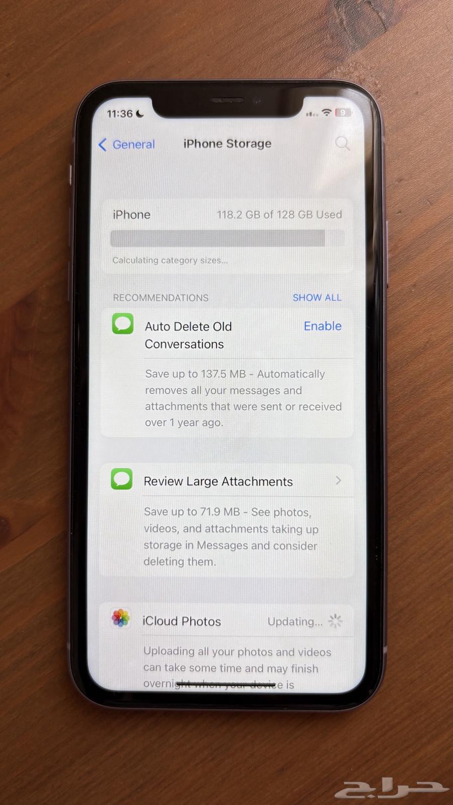 iphone 11 128g clean and in good condition64545941976066111