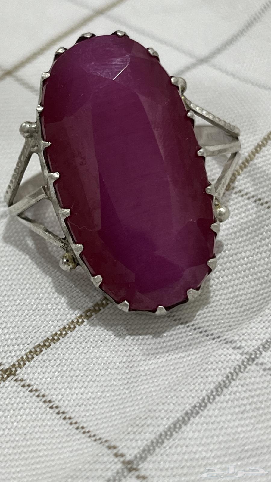 ياقوة أفريقي64551175897090110