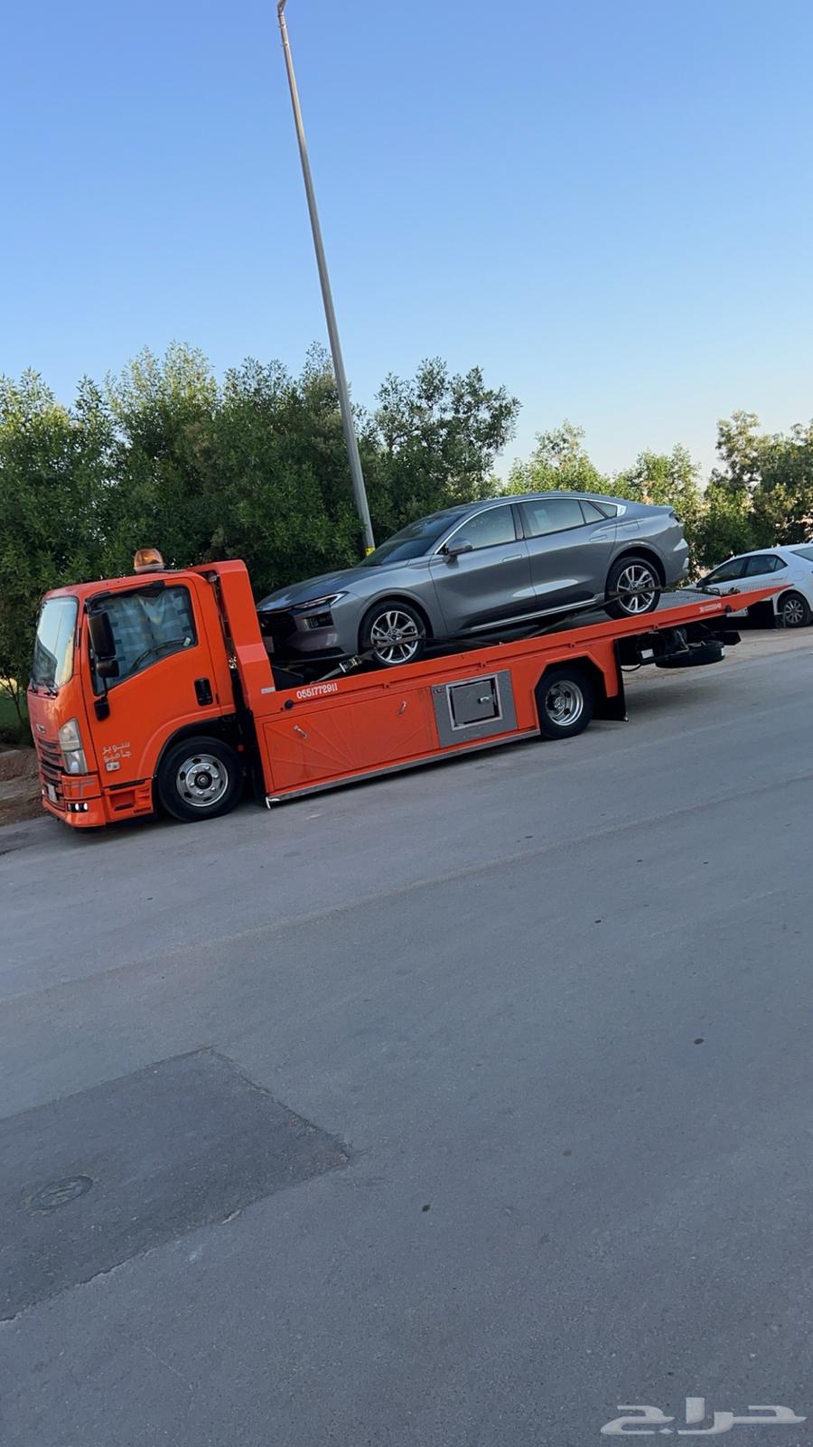 سطحه   سكاكا هيدروليك النقل سيارات إلى جميع المدن64152136970371110