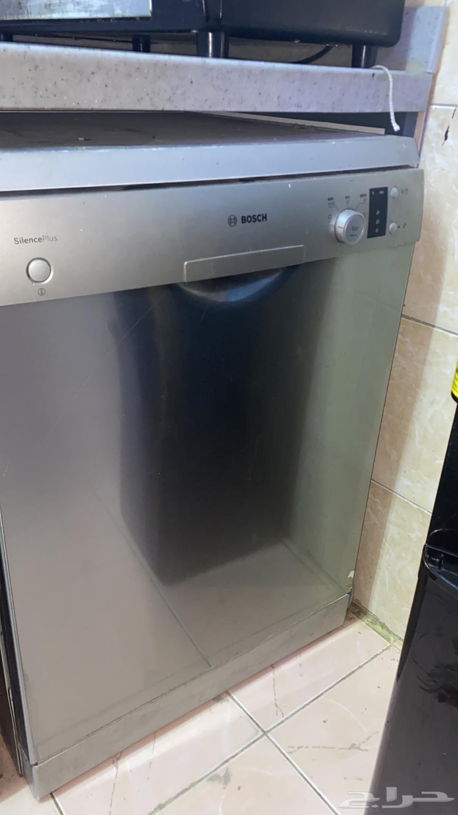 نشافة ملابس وغسالة مواعين شغالات64551776976386110