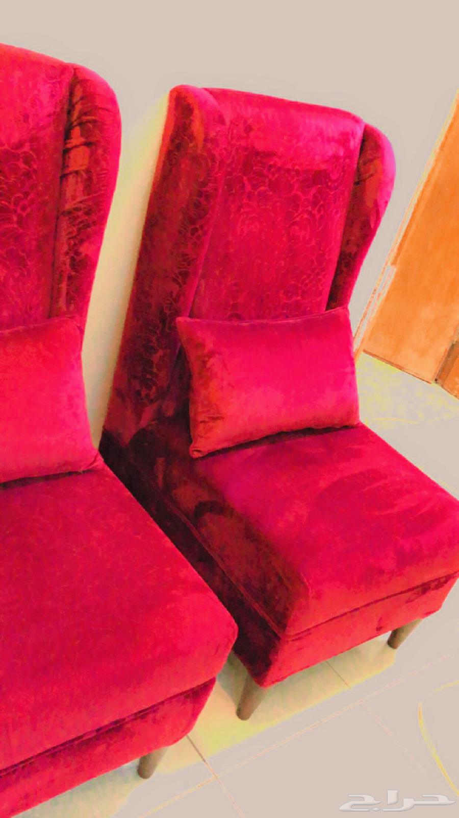 كنب مخملي احمر مقعدين للبيع64544820475523114