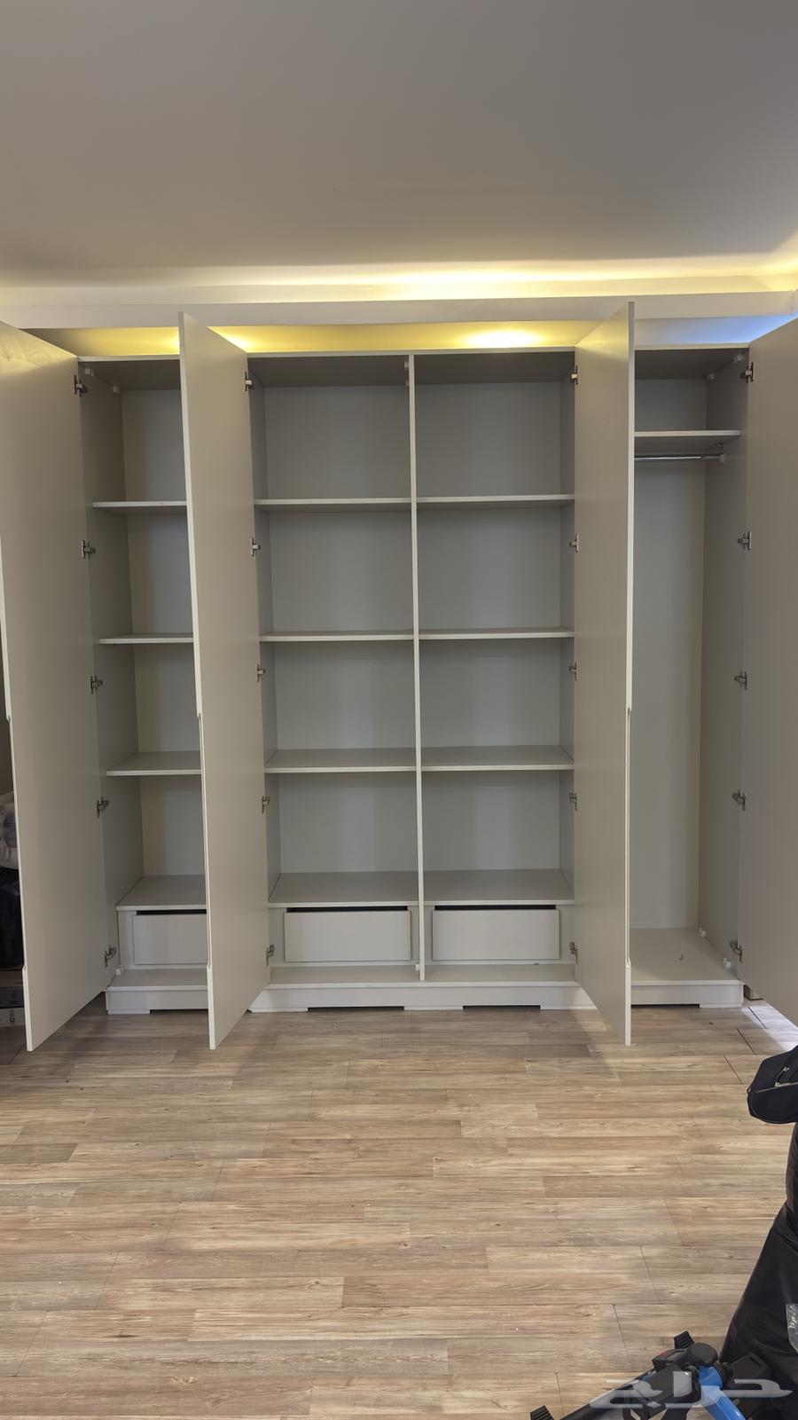 غرفة نوم جديدة لون بيج64549627248386112