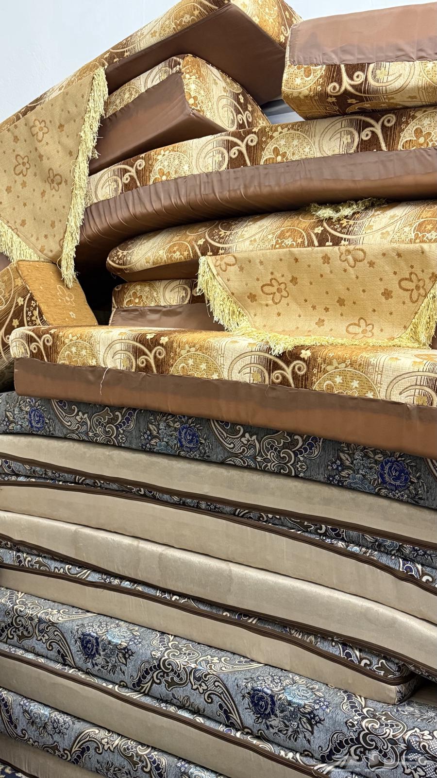 باطرمه وطاوله شبه جديده64553327840258111