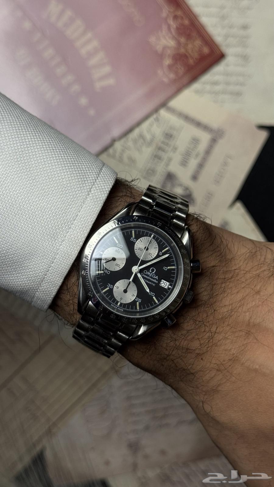 اوميغا سبيدماستر باندا64543902521603110
