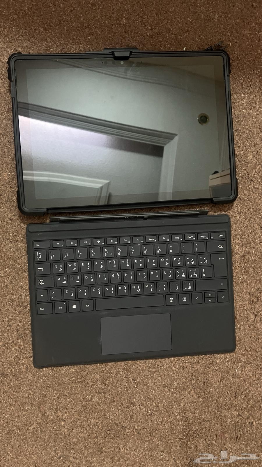 Microsoft 2-in-1 Laptop in excellent condition64551533064321112